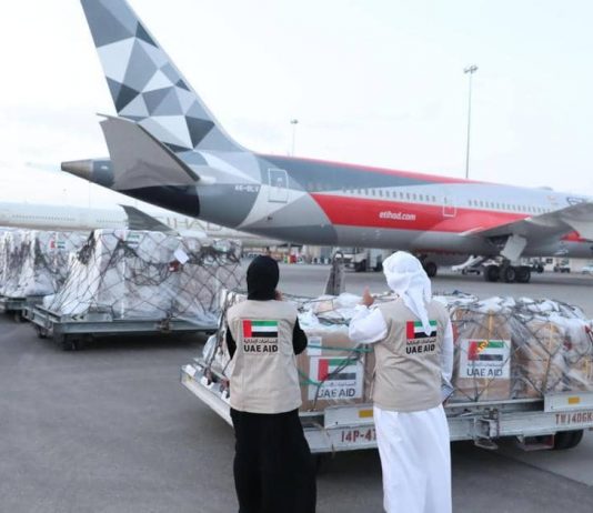 الإمارات تمنح تونس 11 طنا مساعدات طبية