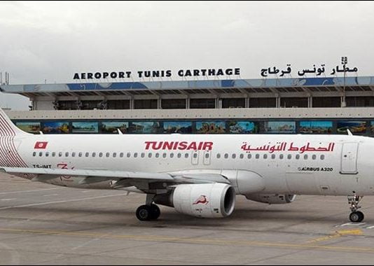 تونس تعليق كافة الرحلات الجوية
