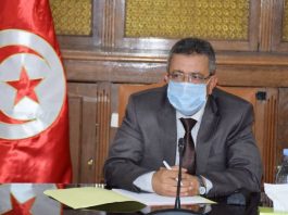 وزير التجهيز والإسكان