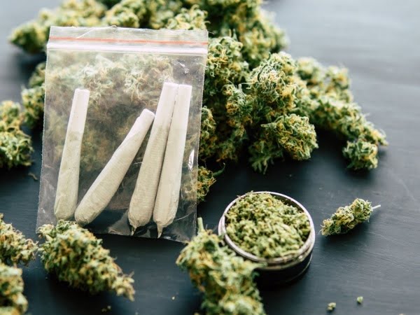 ولاية فرجينيا تقنن تداول الماريجوانا لأغراض ترفيهية 