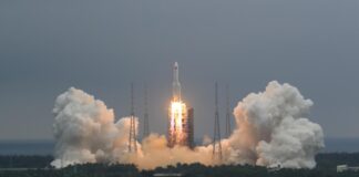 إطلاق الوحدة الأساسية للمحطة الفضائية في الصين