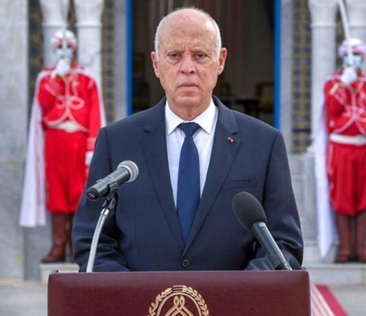 ستة أحزاب سياسية تدعم قرارات قيس سعيد و تصفها بقرارات انقاذ البلاد