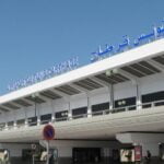 Le ministère de la Santé met à jour les conditions d’entrée en Tunisie Le ministère de la Santé -Les passagers qui viennent sur des vols charters ou des vols réguliers, dans le cadre de vols organisés, à condition qu'ils soient soumis au protocole sanitaire établi par le ministère du Tourisme.