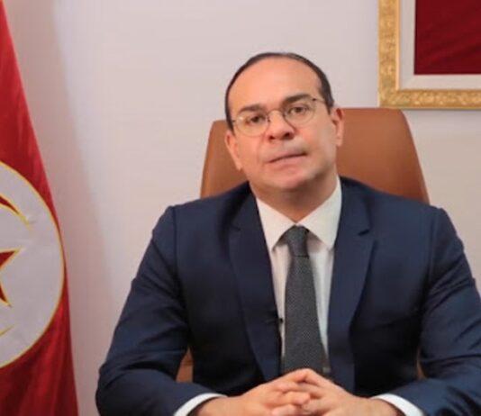 Mehdi Ben Gharbia-Selon un communiqué émis par le tribunal de première instance de Tunis, cette mesure a été prise sur fond de soupçons de délits fiscaux et de blanchiment d'argent. La brigade Al-Awaina pour les crimes économiques et financiers était chargée de l'enquête.