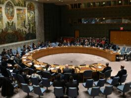 Les mêmes sources ont indiqué que cette session avait été demandée par six pays occidentaux, à savoir le Royaume-Uni, l'Irlande, la Norvège, les États-Unis, l'Estonie et la France.