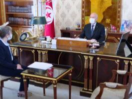 Le chef de l'Etat a indiqué, lors de cette séance, qu'environ 1,8 million de Tunisiens sont descendus dans la rue hier, dimanche, spontanément, avec leurs propres moyens, ce qui ne s'applique pas aux « autres » qui se mobilisent pour se venger pour organiser leurs manifestations-Saïed à Bouden