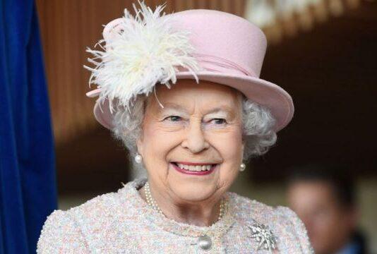 ملكة بريطانيا