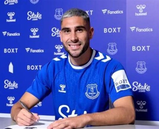 موباي ينتقل إلى إيفرتون رسميا