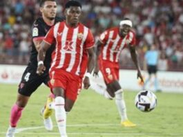 ألميريا يحول تأخره إلى فوز على إشبيلية في الدوري الإسباني