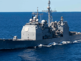 سفن حربية أميركية وكندية