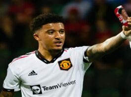 نجم مانشستر يونايتد يكشف سر "احتفال الشنكار" (فيديو)