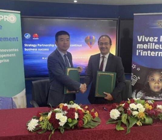 Signature d’un accord