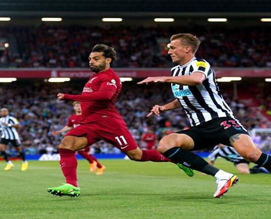 "صلاح ضاعف النتيجة".. كيف تناولت الصحف الإنجليزي فوز ليفربول بدوري الأبطال؟