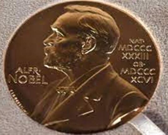 اكتشف سر البشرية.. من هو العالم الفائز بجائزة نوبل للطب؟