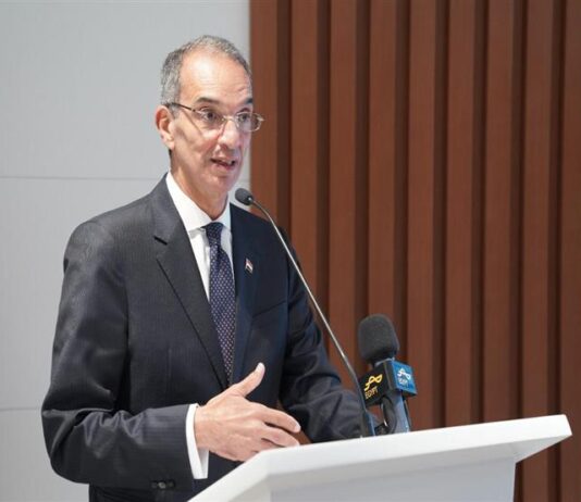 بعد 6 أشهر من تصريح الوزير.. متى تدخل تقنية الجيل الخامس 5G إلى مصر؟