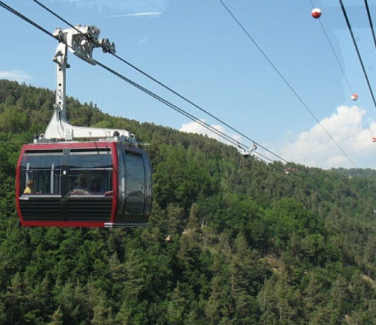 استكمال تراخيص مشروع ''تيليفريك