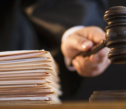 السيارة الممنوحة لوزير الشؤون الدينية